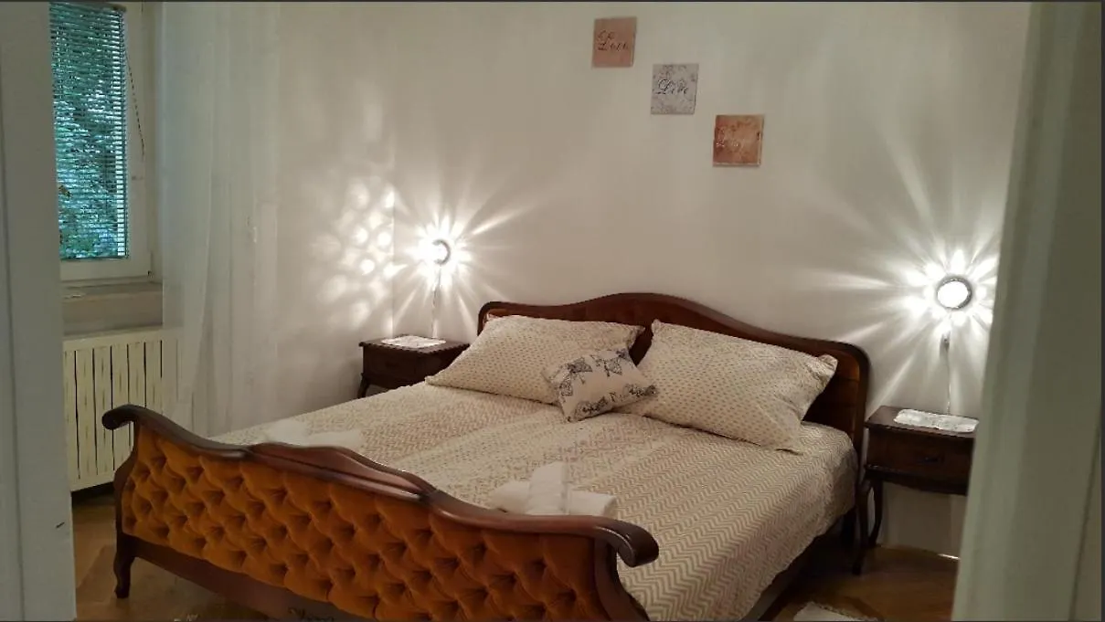 Ljubljana City Centre Apartment