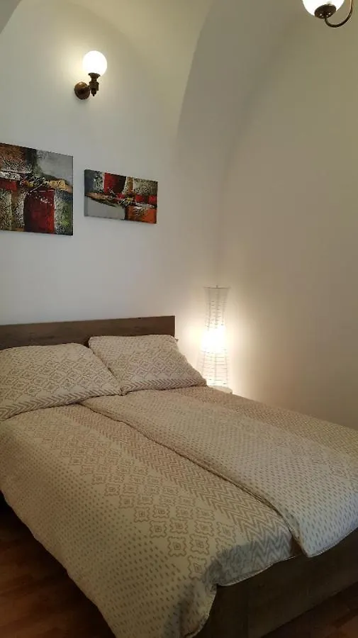 Ljubljana City Centre Apartment